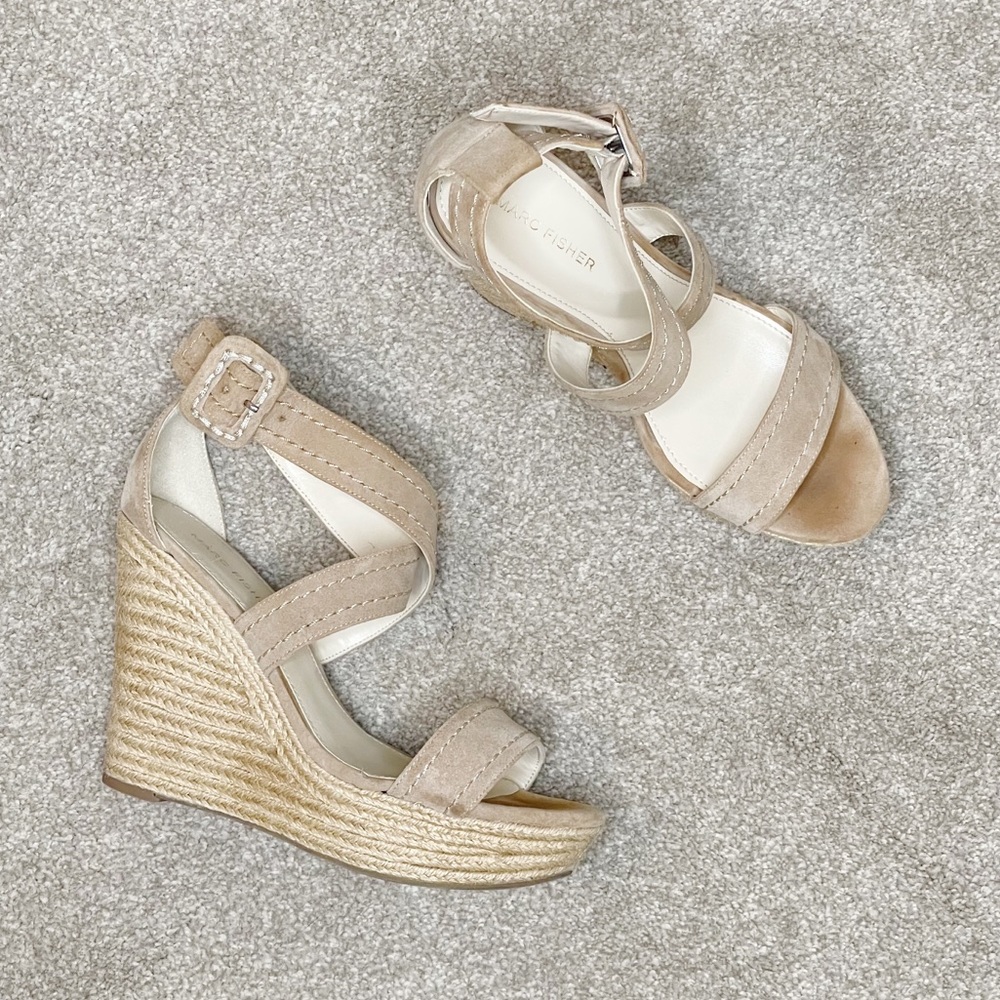 Marc Fisher Haely Wedge - Picture 1 of 11